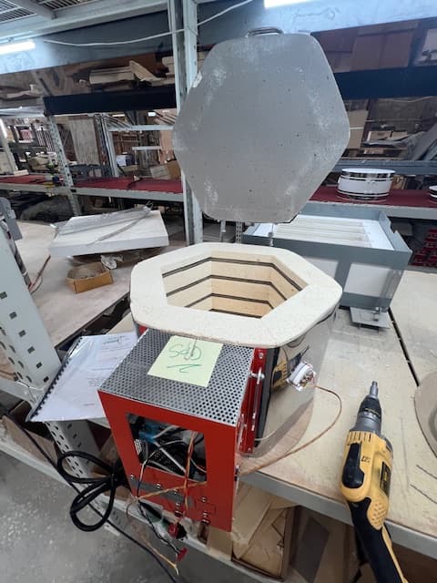 Garage Sale | AF 11/9 Ceramic Kiln with SSR ($125 Value) - Image 6